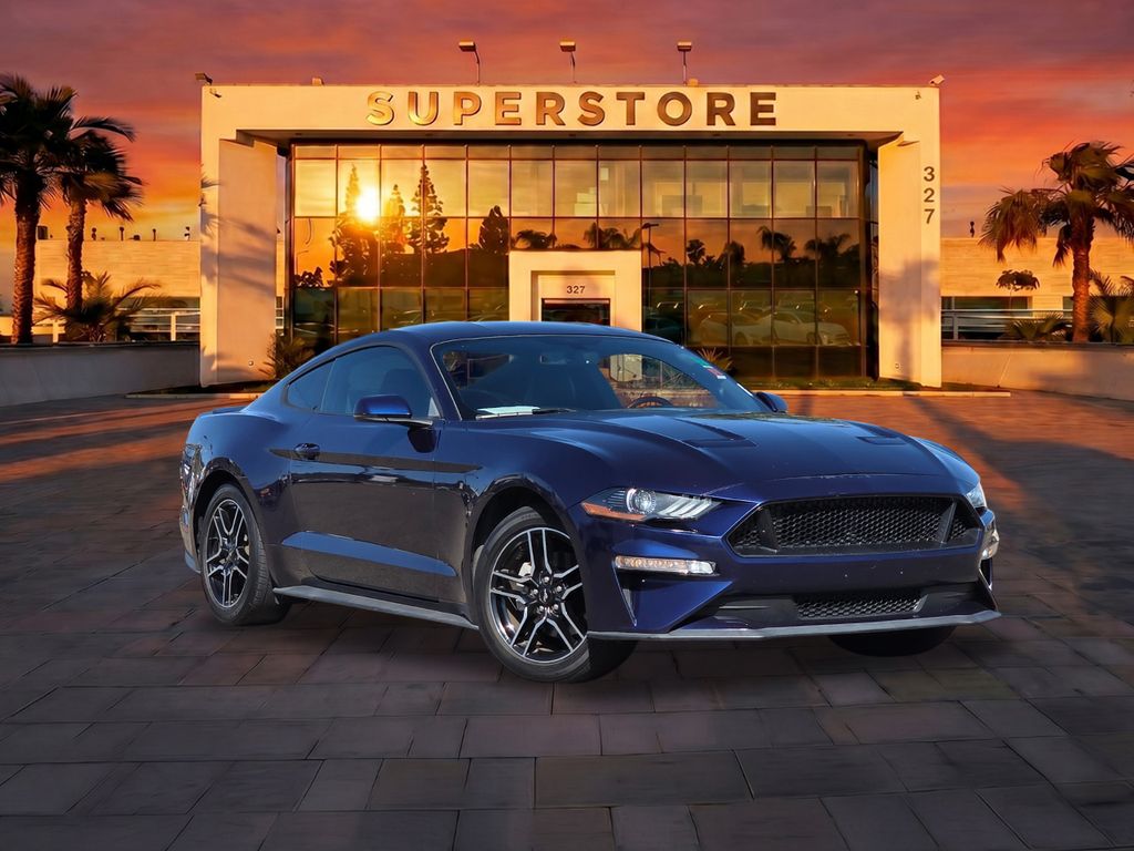 2018 Ford Mustang EcoBoost Coupe Premium's photo