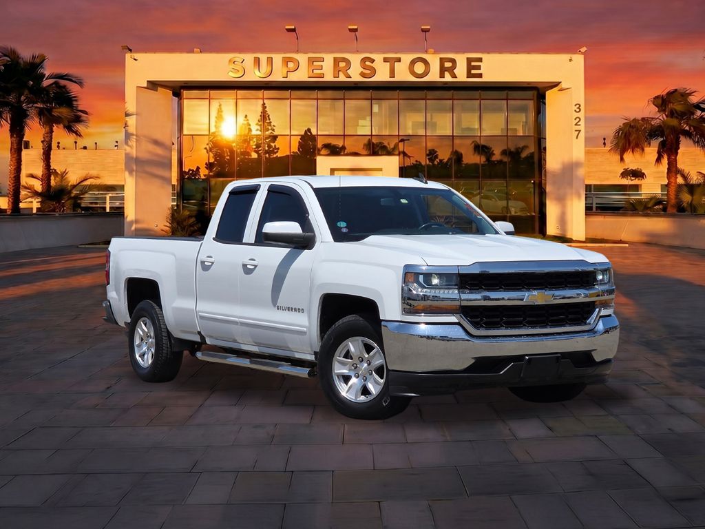 2019 Chevrolet Silverado 1500 LT Double Cab Std Box's photo