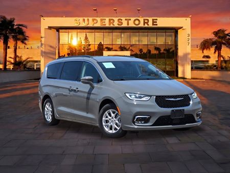 2022 Chrysler Pacifica Touring L