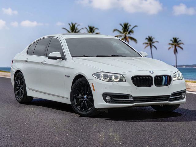 2015 BMW 5 Series 550i Sedan RWD