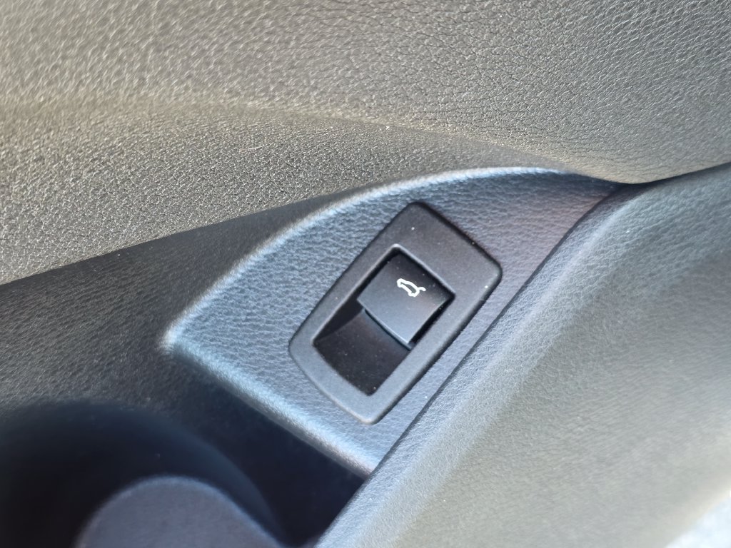Photo 27 of this BMW X1