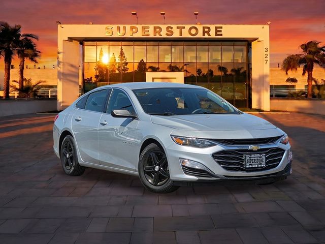 Silver Ice Metallic 2021 Chevrolet Malibu Sedan Front-Wheel Drive Automatic