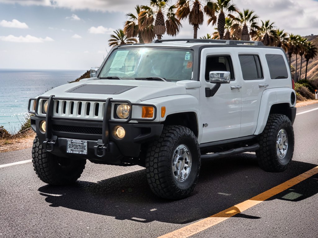 Photo 5 of this HUMMER H3
