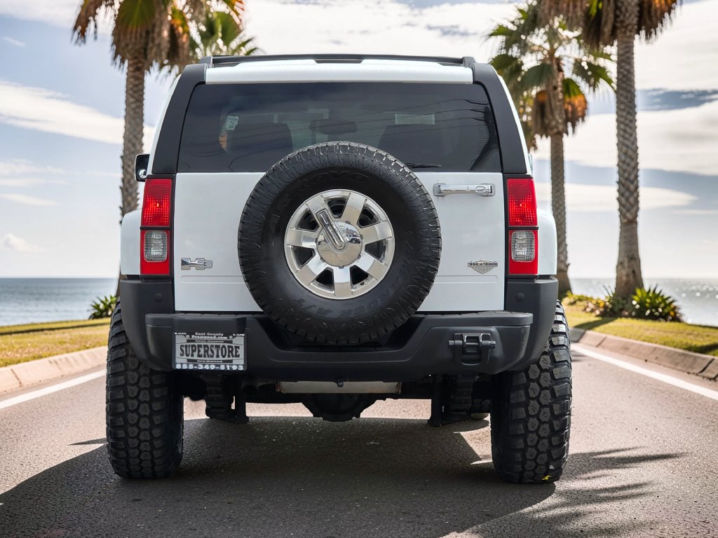 Photo 7 of this HUMMER H3