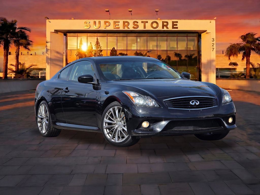 2015 INFINITI Q60 Coupe Journey