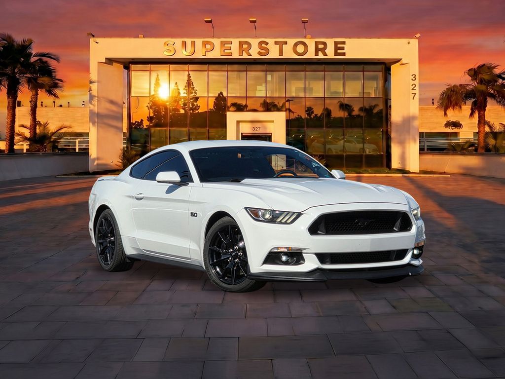  2017 Ford Mustang GT Coupe RWD   