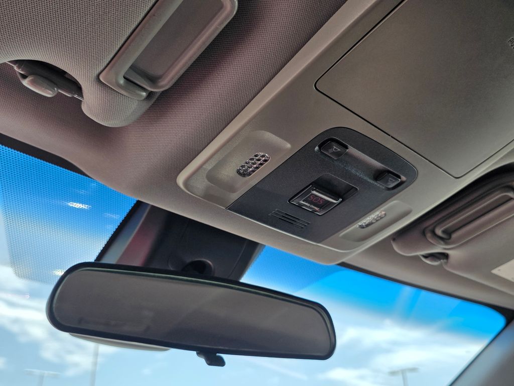 Photo 13 of this Toyota Camry
