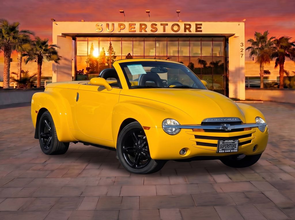 2004 Chevrolet SSR LS
