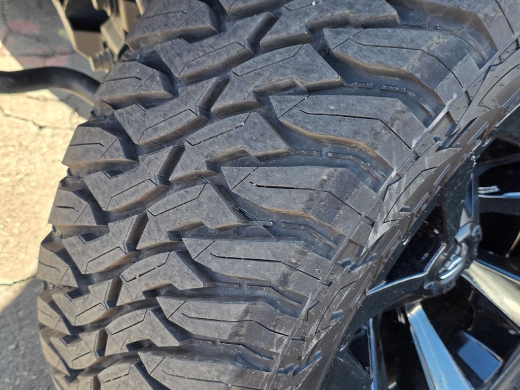 Photo 15 of this Toyota Tundra 4WD