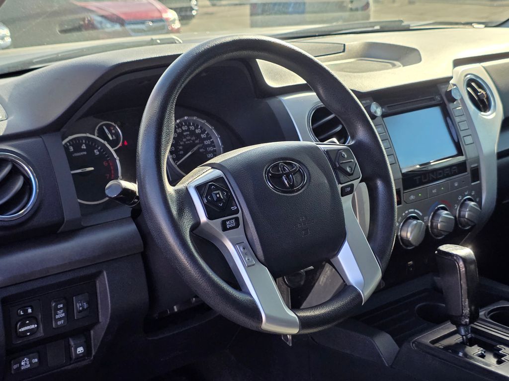 Photo 19 of this Toyota Tundra 4WD