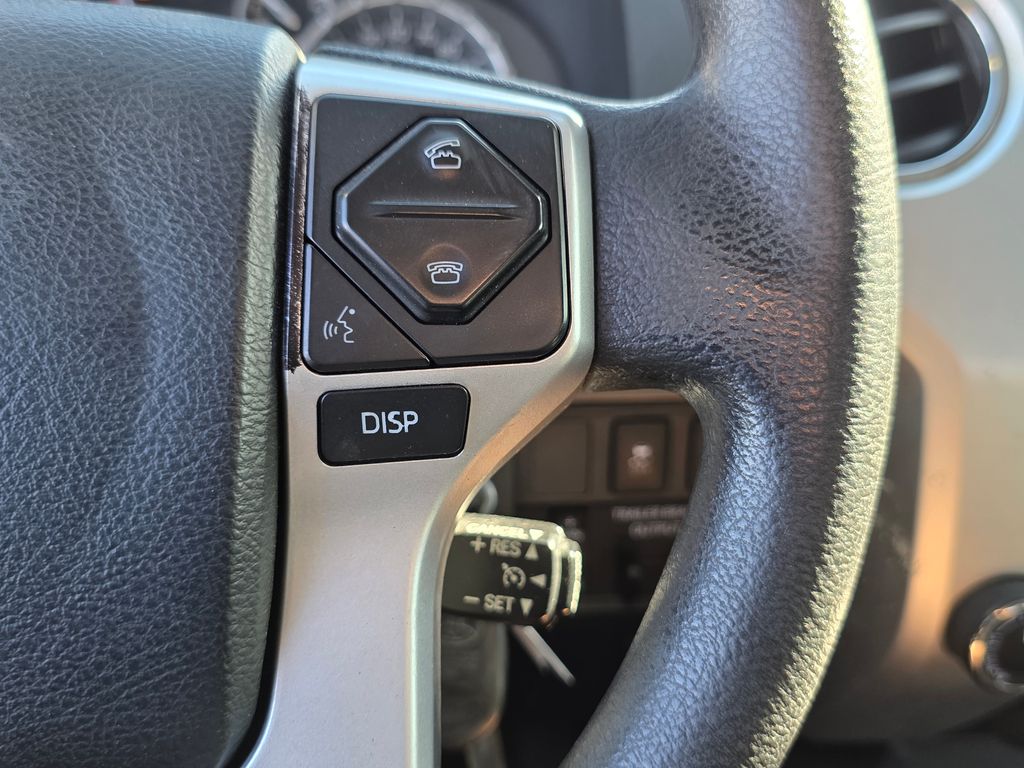 Photo 33 of this Toyota Tundra 4WD