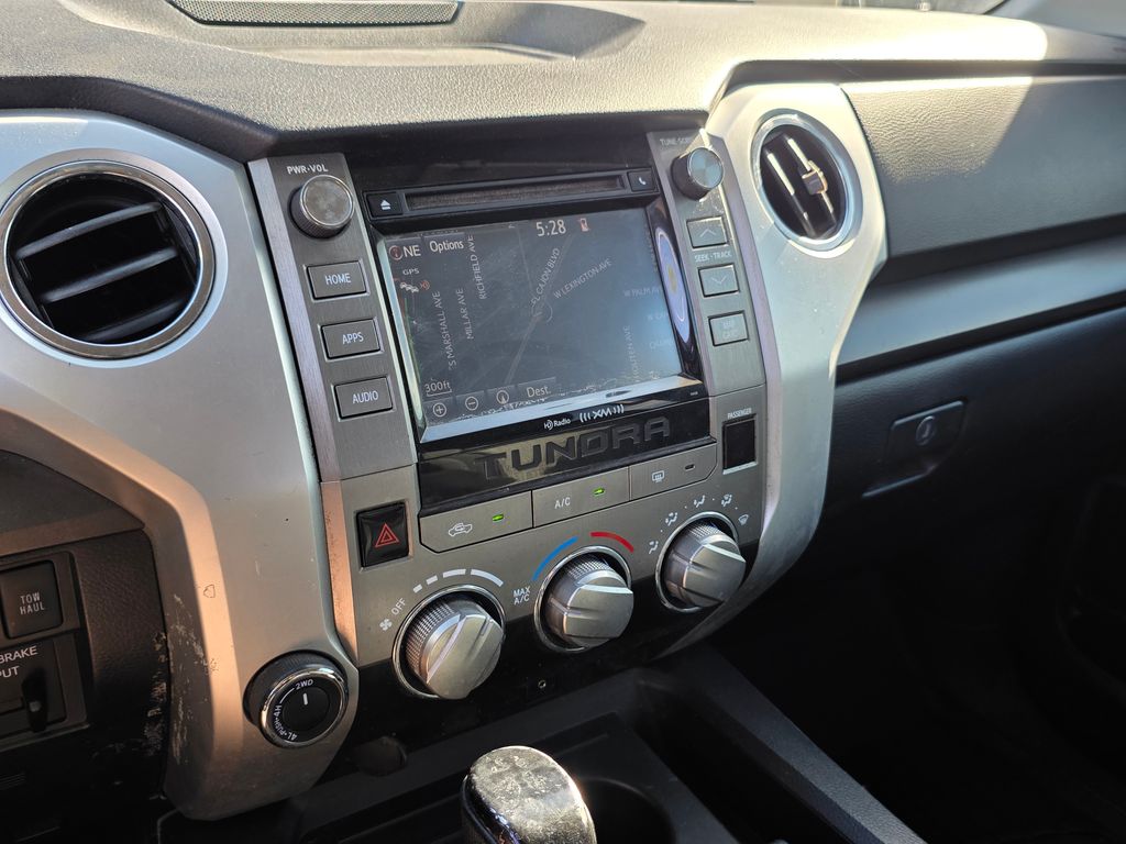 Photo 34 of this Toyota Tundra 4WD