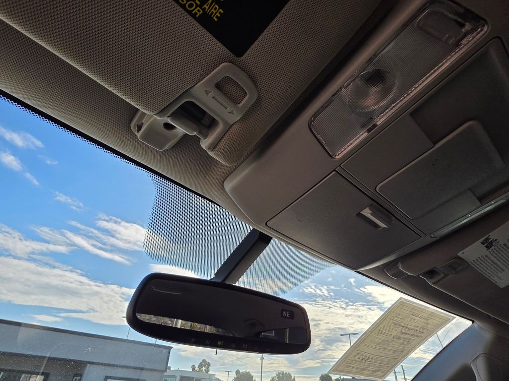Photo 38 of this Toyota Tundra 4WD