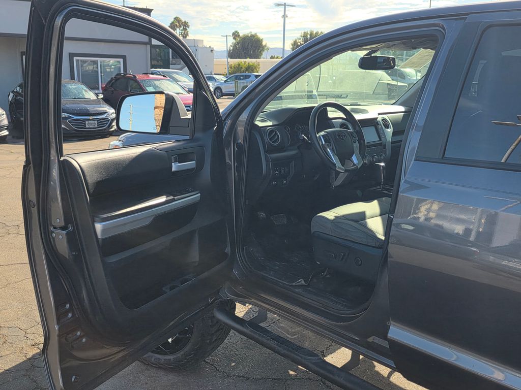 Photo 45 of this Toyota Tundra 4WD