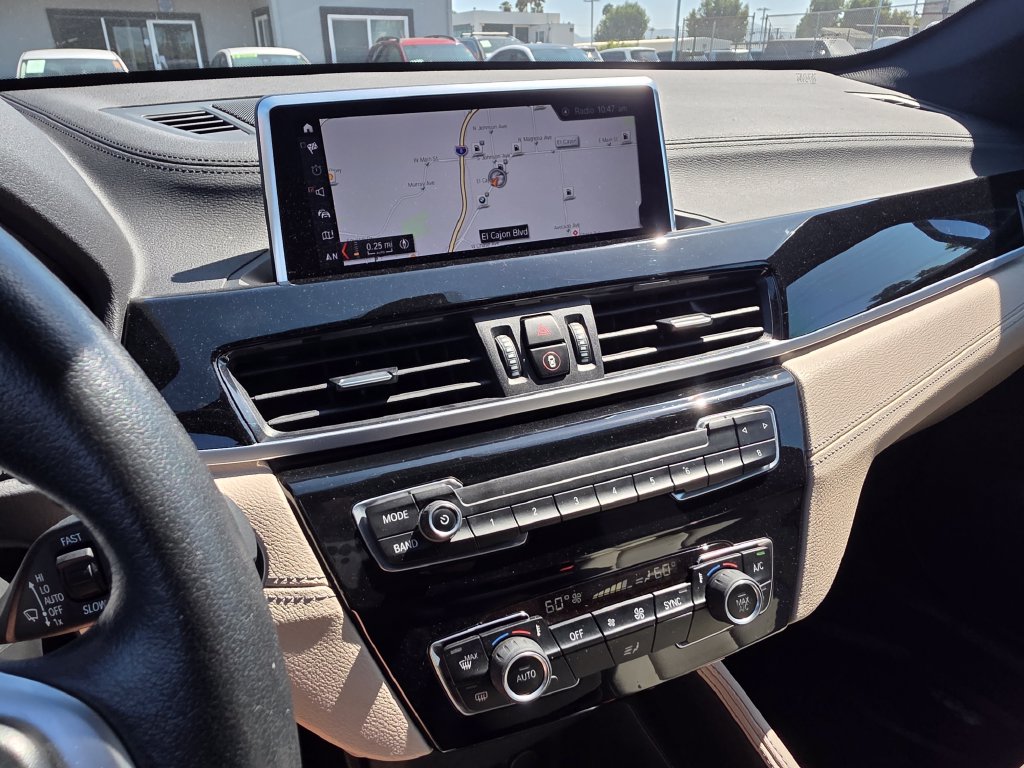 Photo 32 of this BMW X1