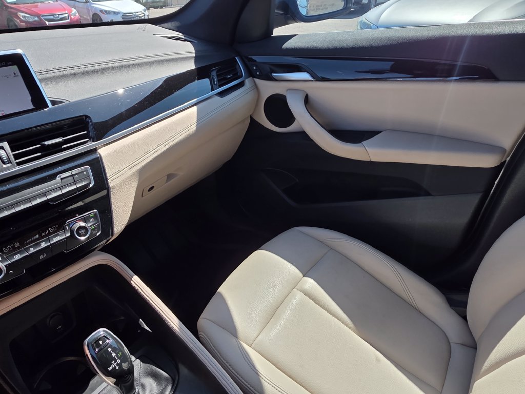 Photo 34 of this BMW X1