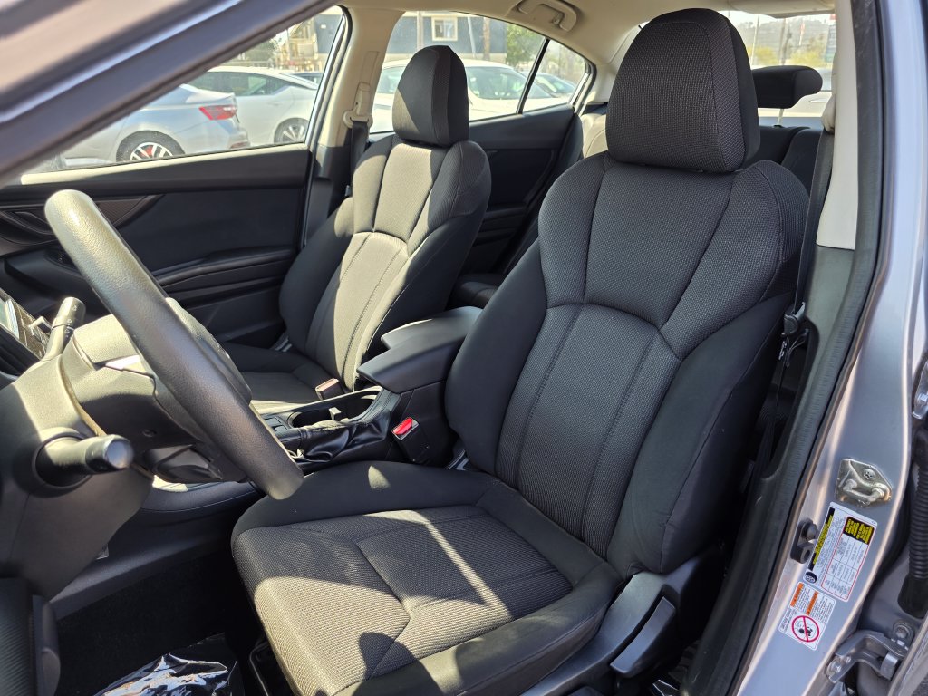 Photo 12 of this Subaru Impreza