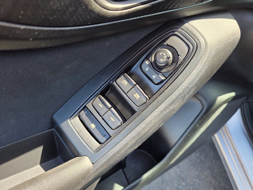Photo 14 of this Subaru Impreza