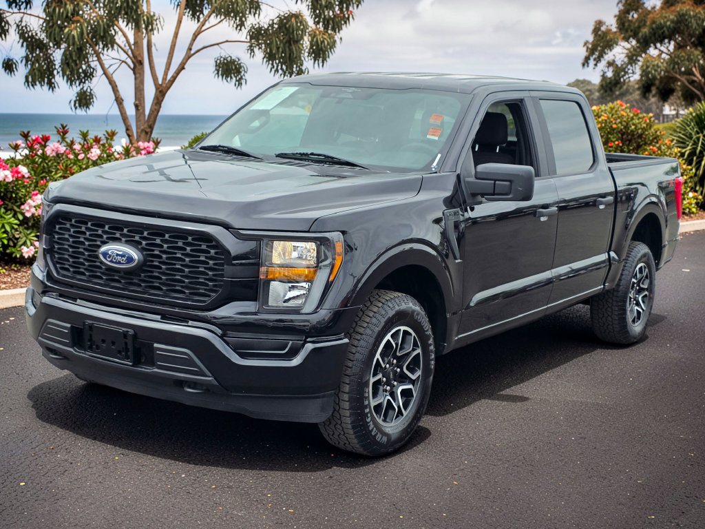 Photo 4 of this Ford F-150