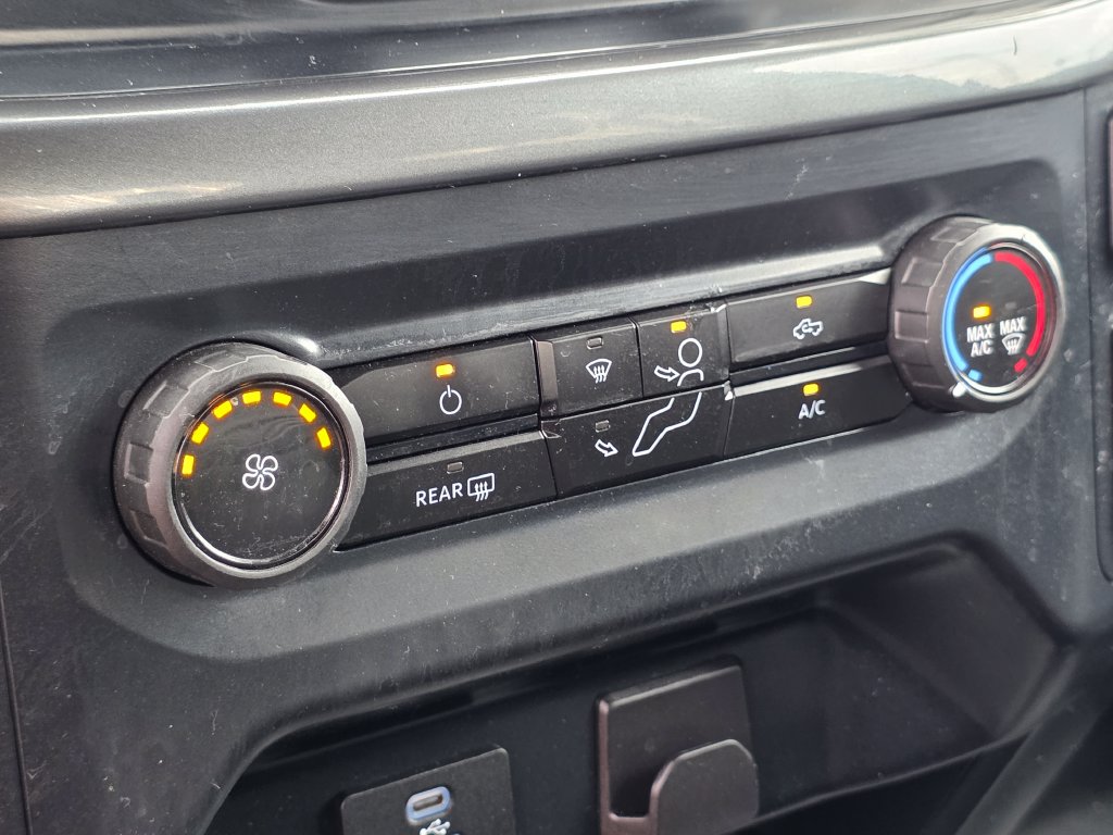 Photo 32 of this Ford F-150