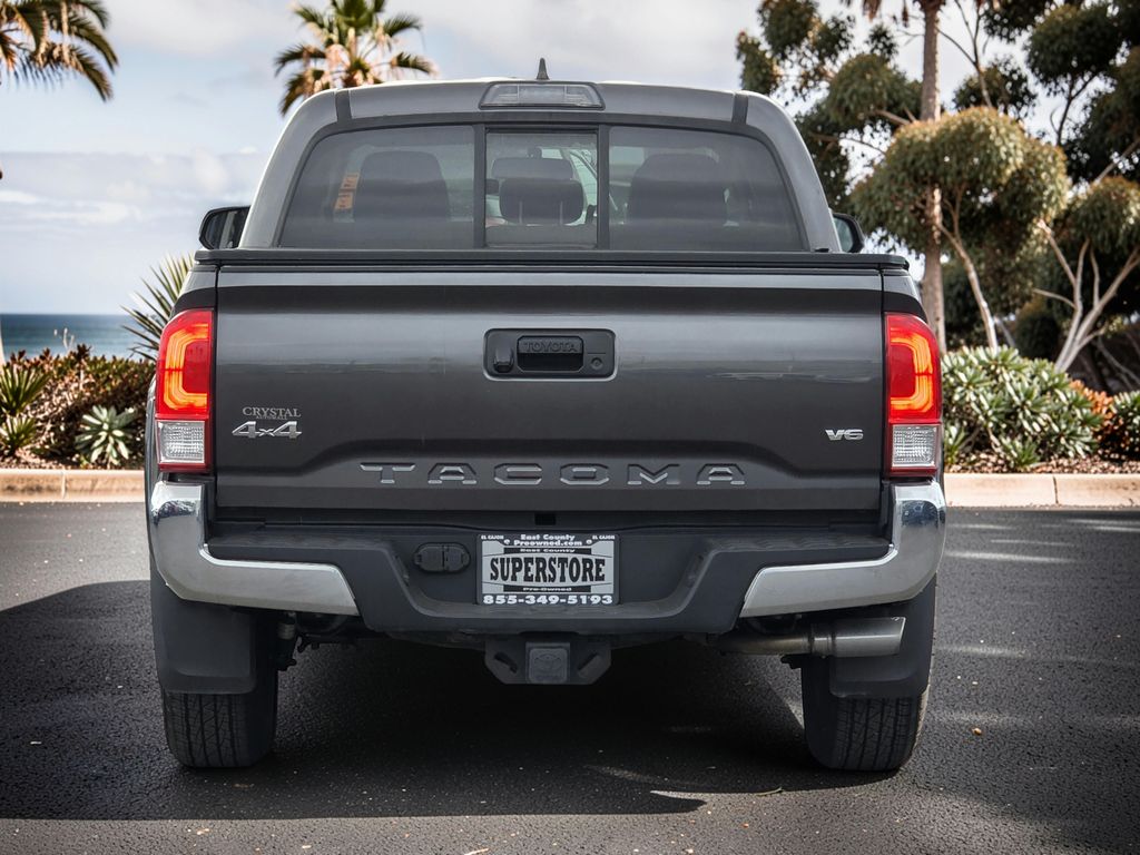 Photo 7 of this Toyota Tacoma