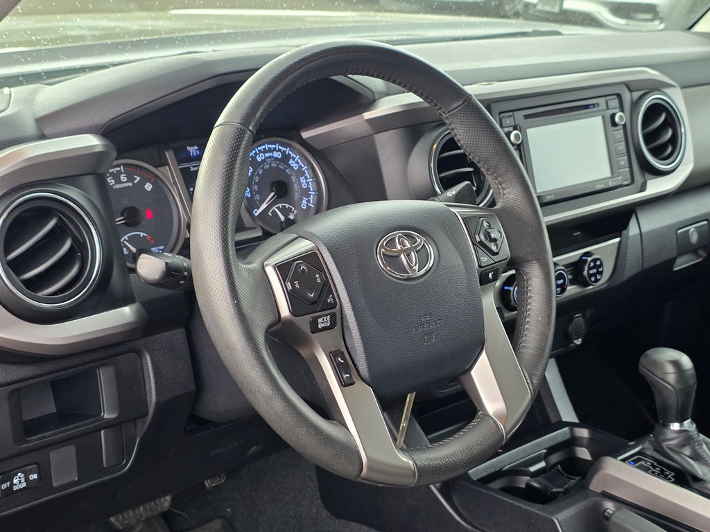 Photo 16 of this Toyota Tacoma