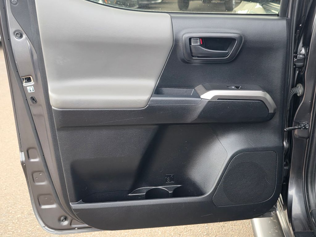 Photo 21 of this Toyota Tacoma