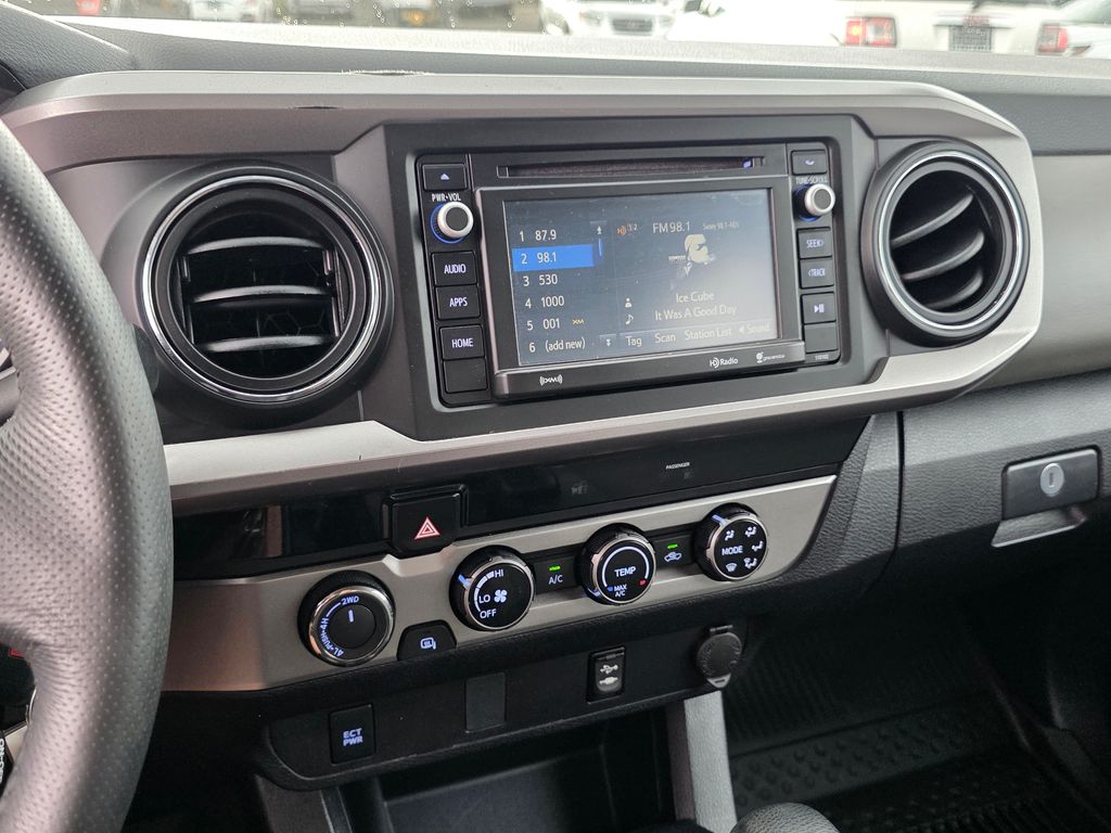 Photo 25 of this Toyota Tacoma