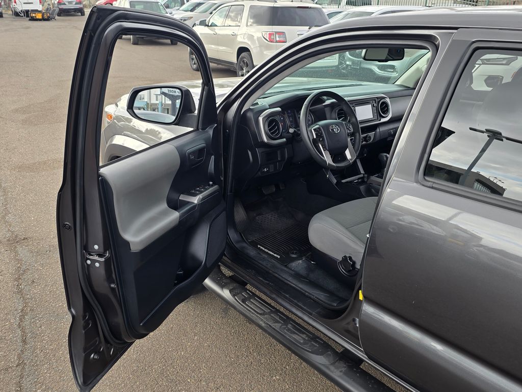 Photo 40 of this Toyota Tacoma