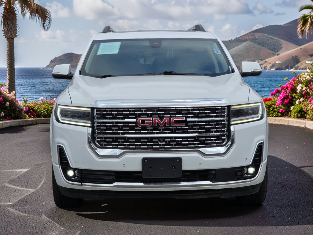 Photo 4 of this GMC Acadia