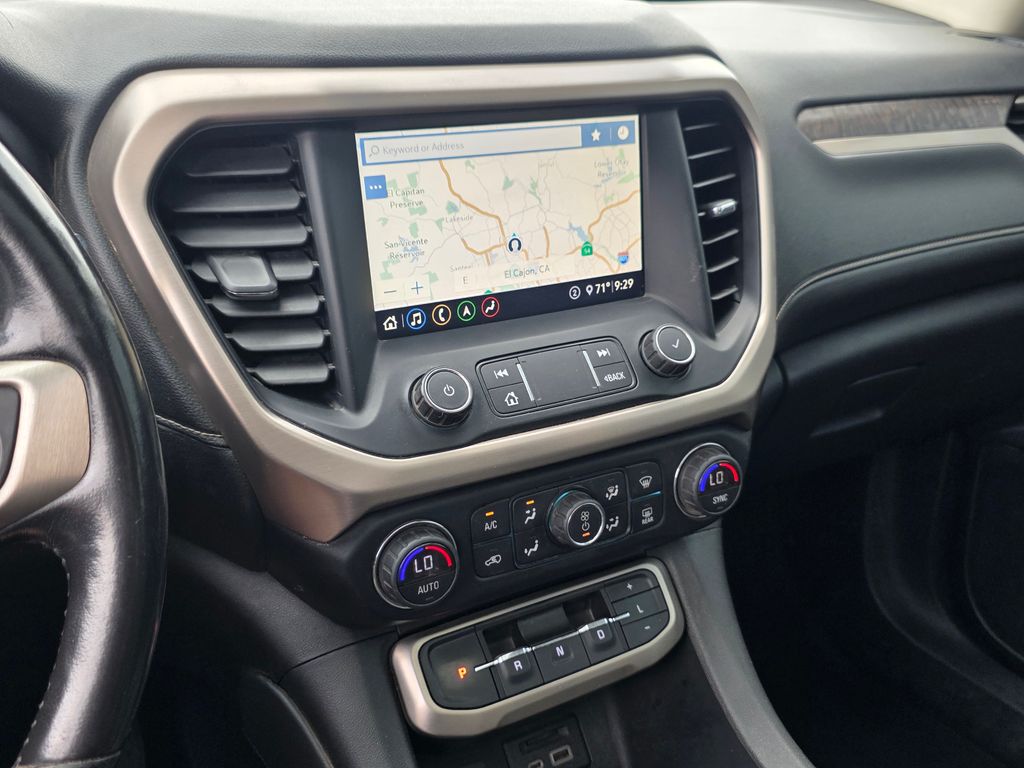 Photo 26 of this GMC Acadia