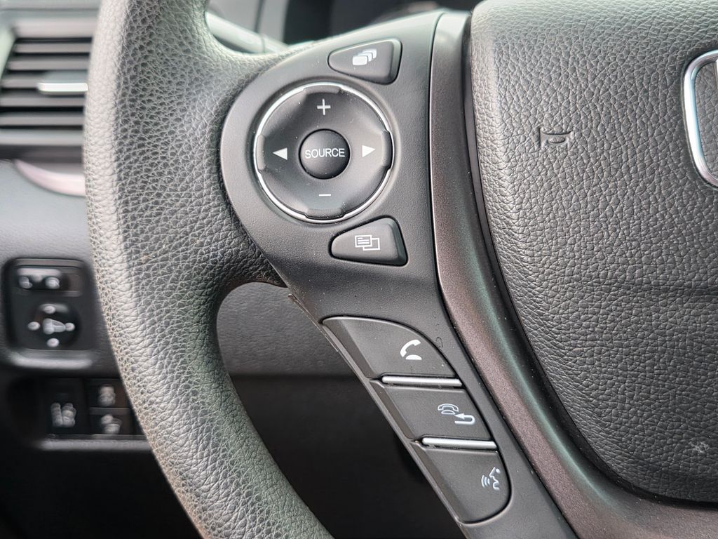 Photo 27 of this Honda Ridgeline