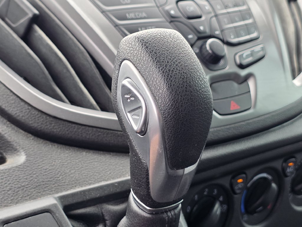 Photo 41 of this Ford Transit Wagon