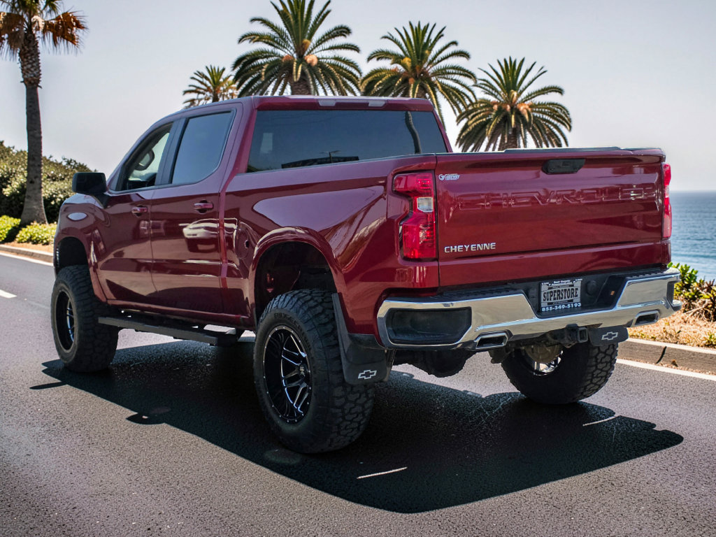 Photo 6 of this Chevrolet Silverado 1500