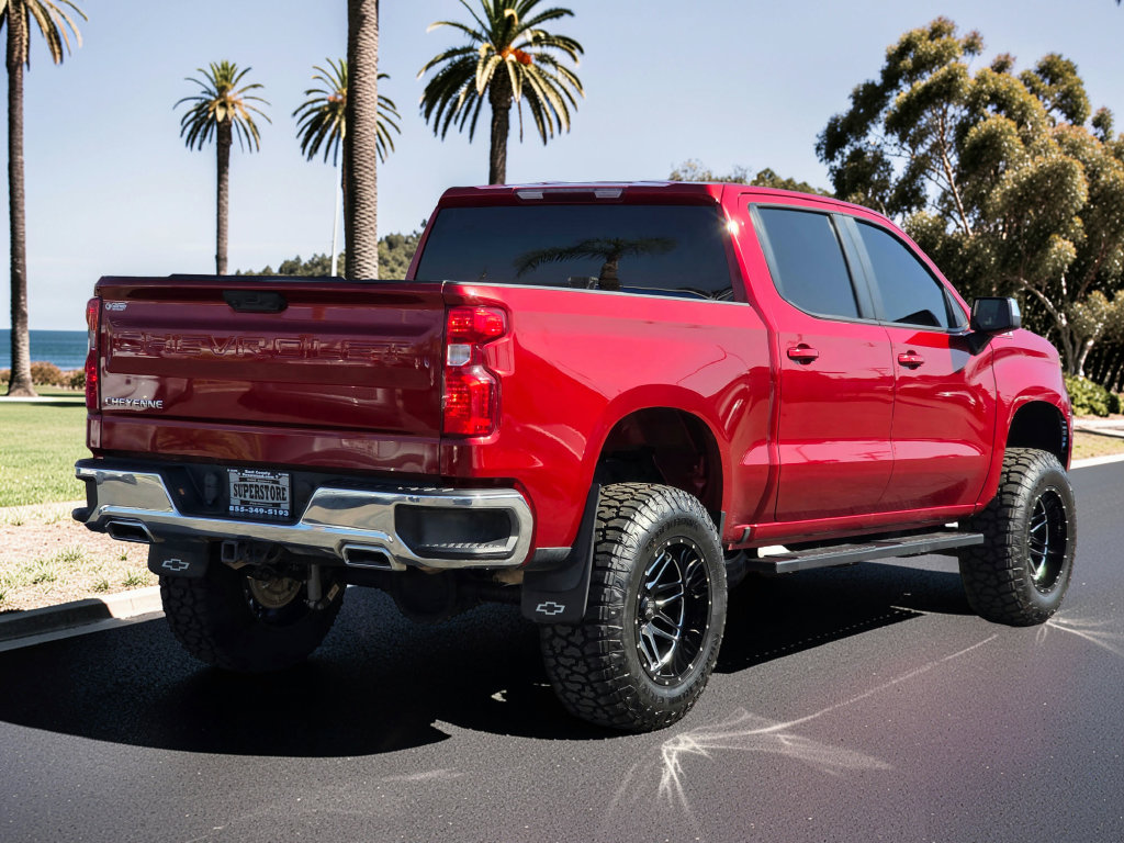 Photo 8 of this Chevrolet Silverado 1500