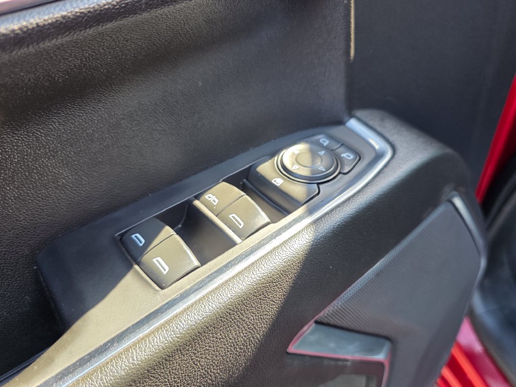 Photo 26 of this Chevrolet Silverado 1500