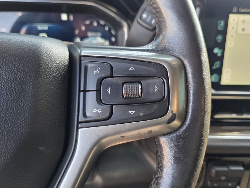 Photo 31 of this Chevrolet Silverado 1500