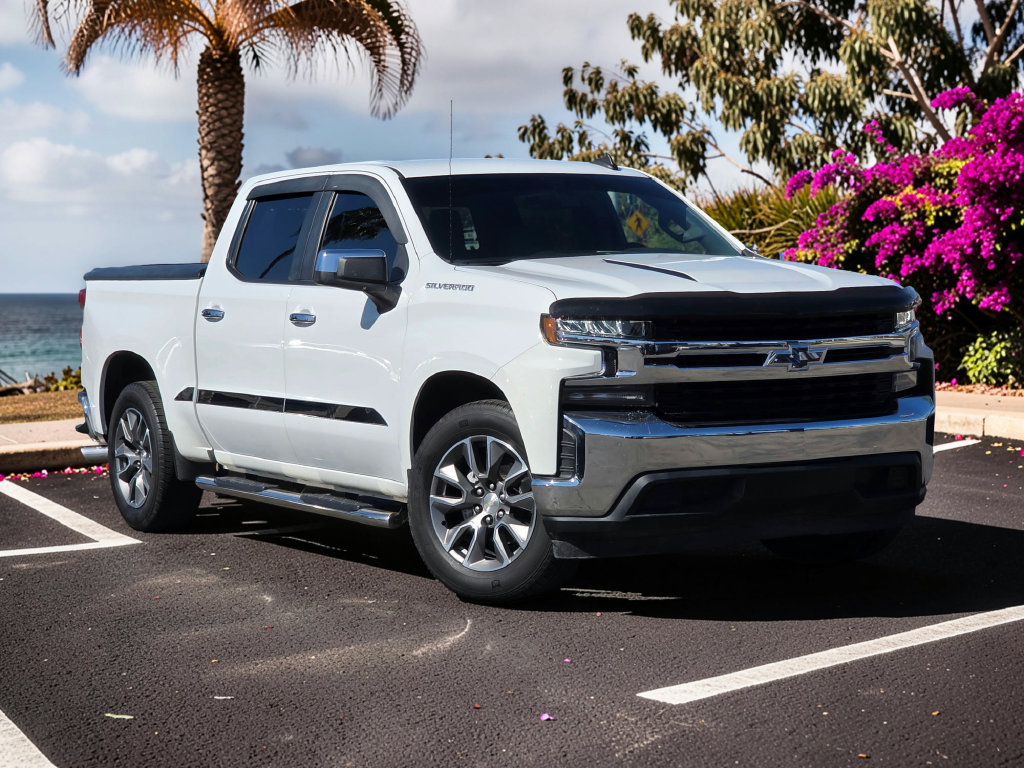 Photo 2 of this Chevrolet Silverado 1500