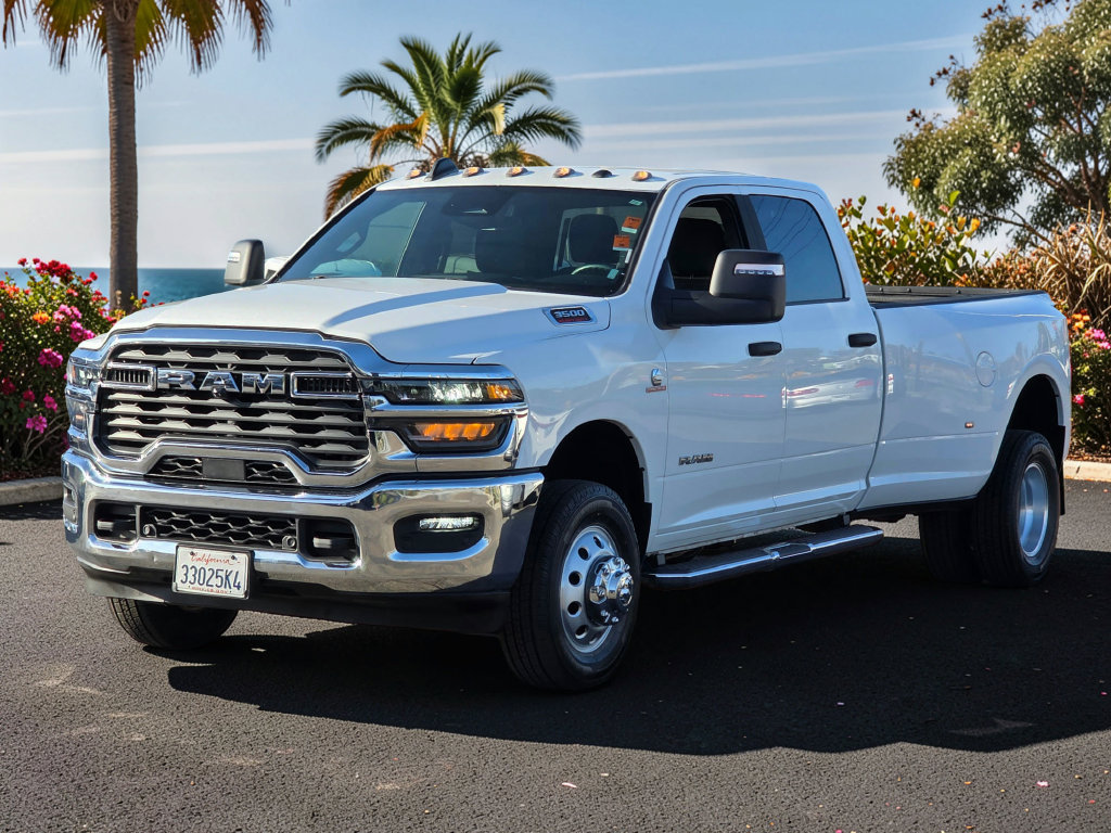 Photo 5 of this Ram 3500