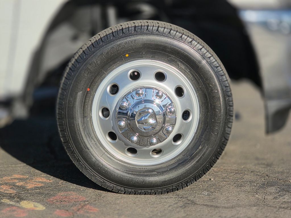 Photo 9 of this Ram 3500