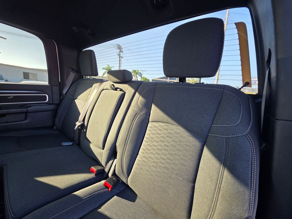 Photo 20 of this Ram 3500