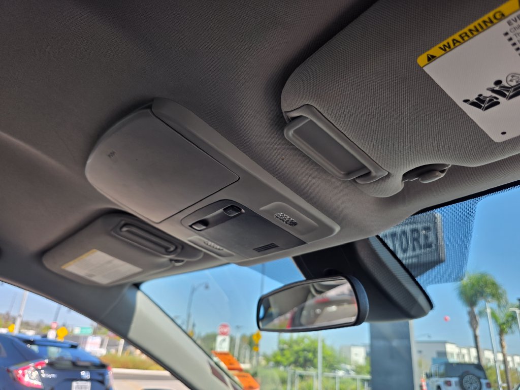 Photo 14 of this Toyota Camry