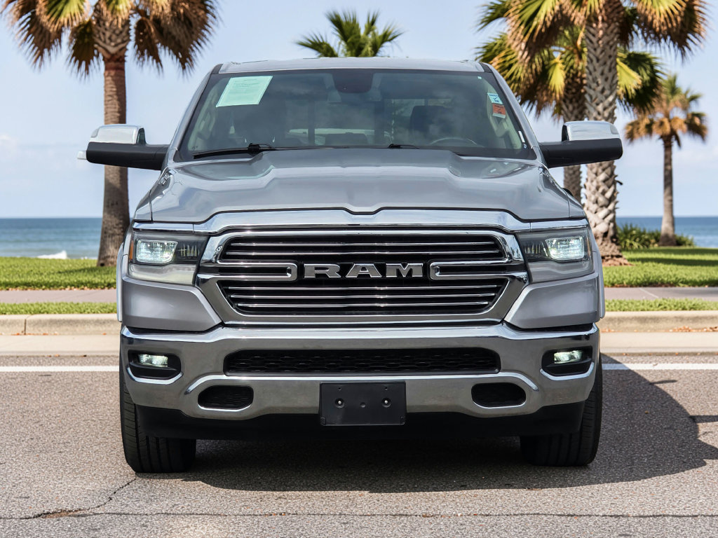 Photo 4 of this Ram 1500