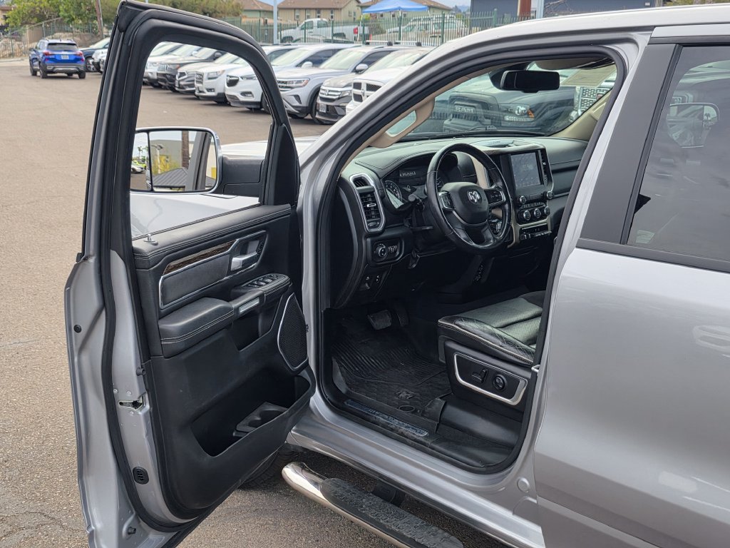 Photo 47 of this Ram 1500