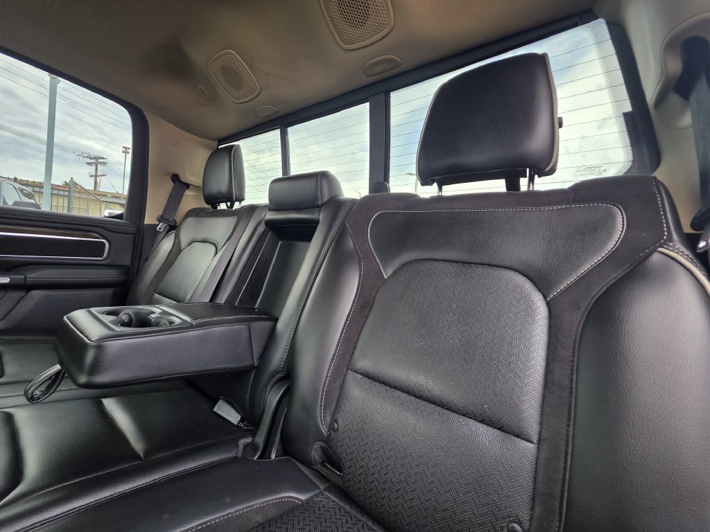 Photo 20 of this Ram 1500