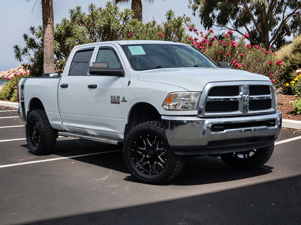 Photo 2 of this Ram 2500