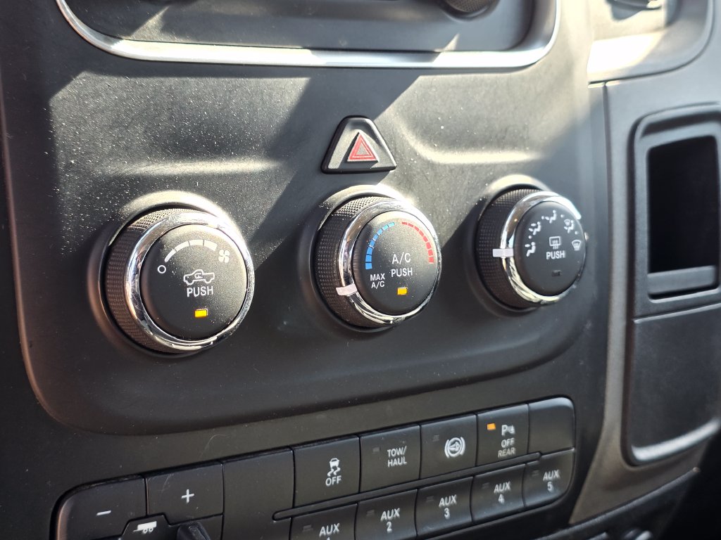 Photo 33 of this Ram 2500