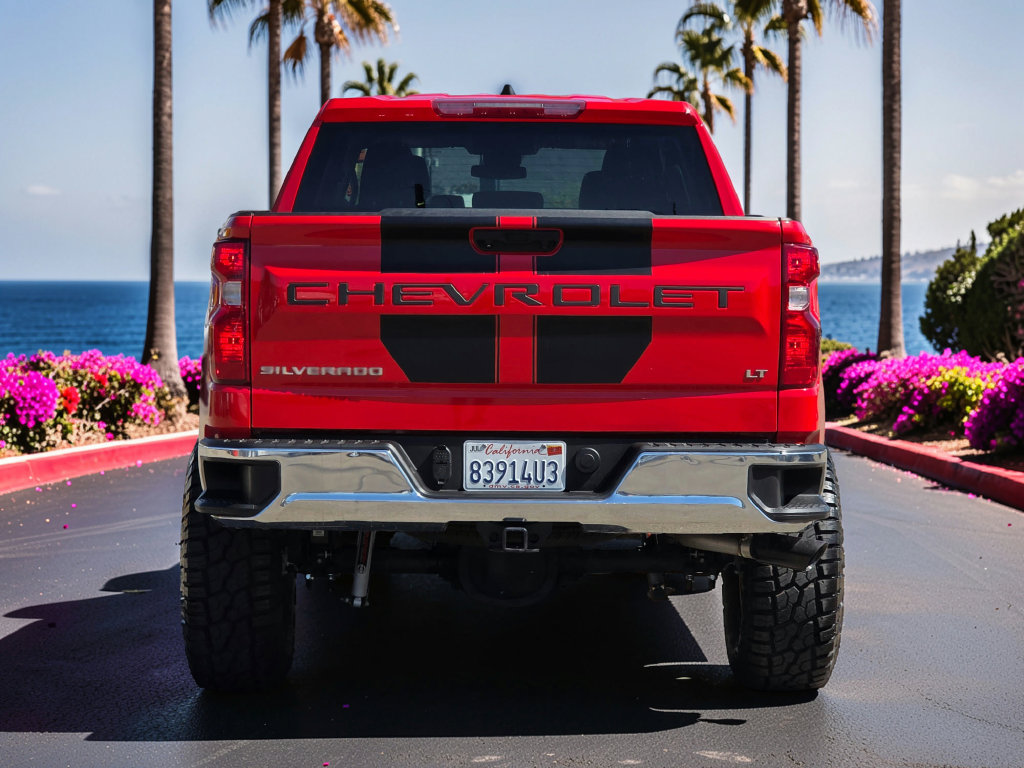 Photo 7 of this Chevrolet Silverado 1500