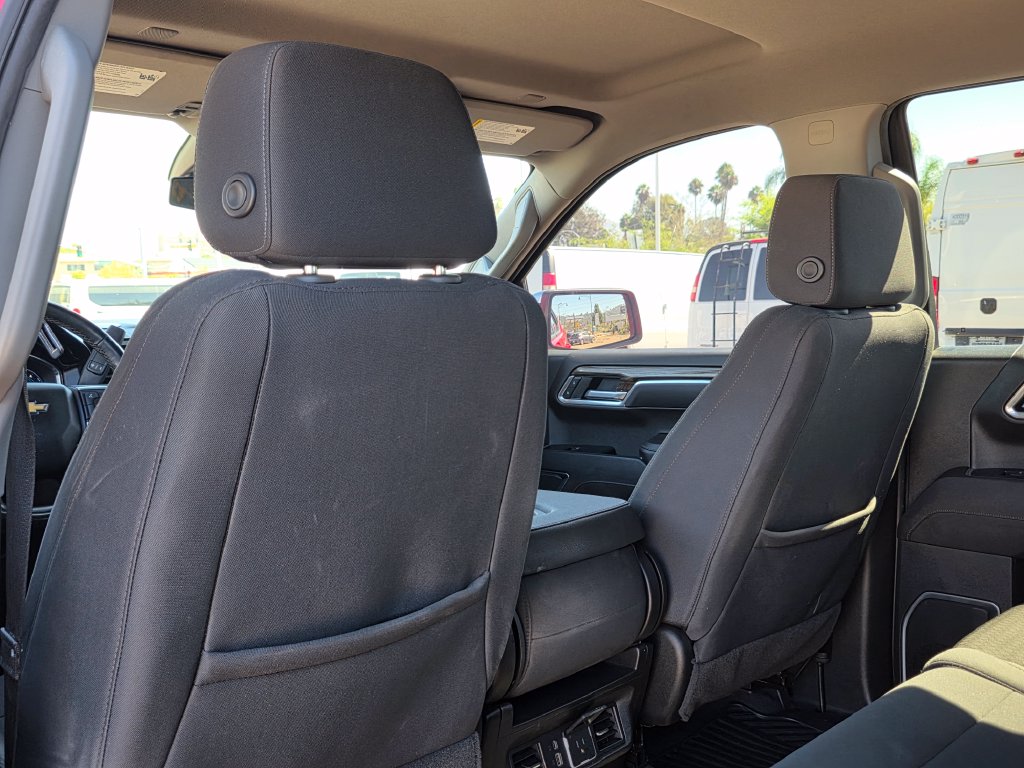 Photo 25 of this Chevrolet Silverado 1500