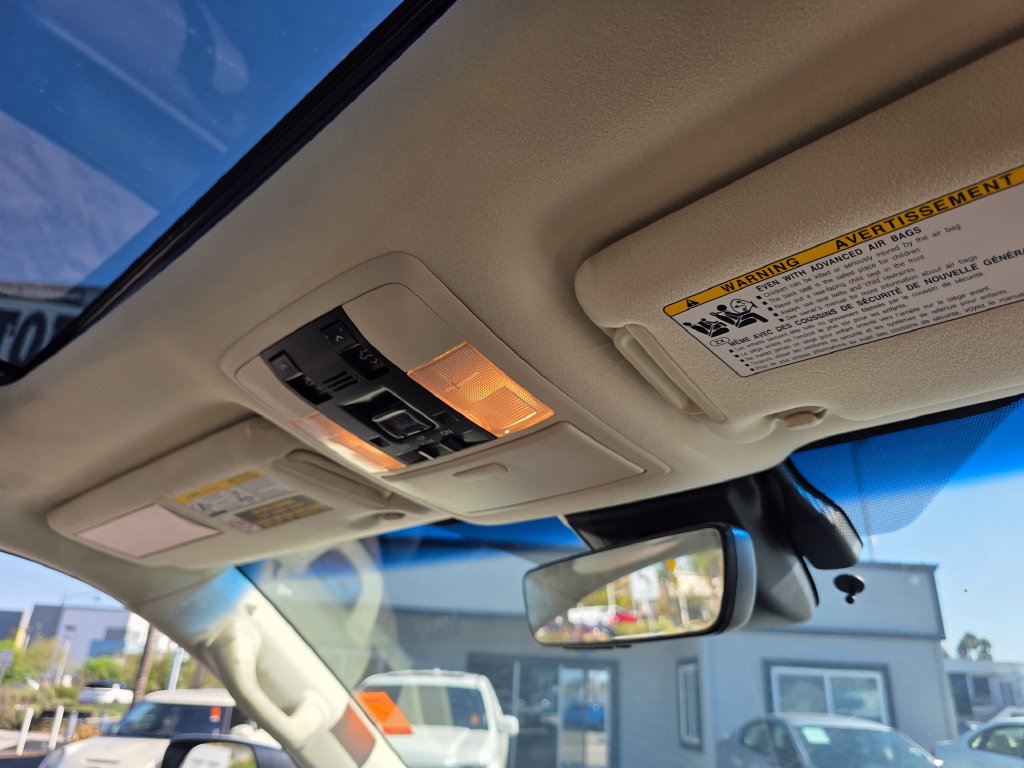 Photo 15 of this Lexus GX 460